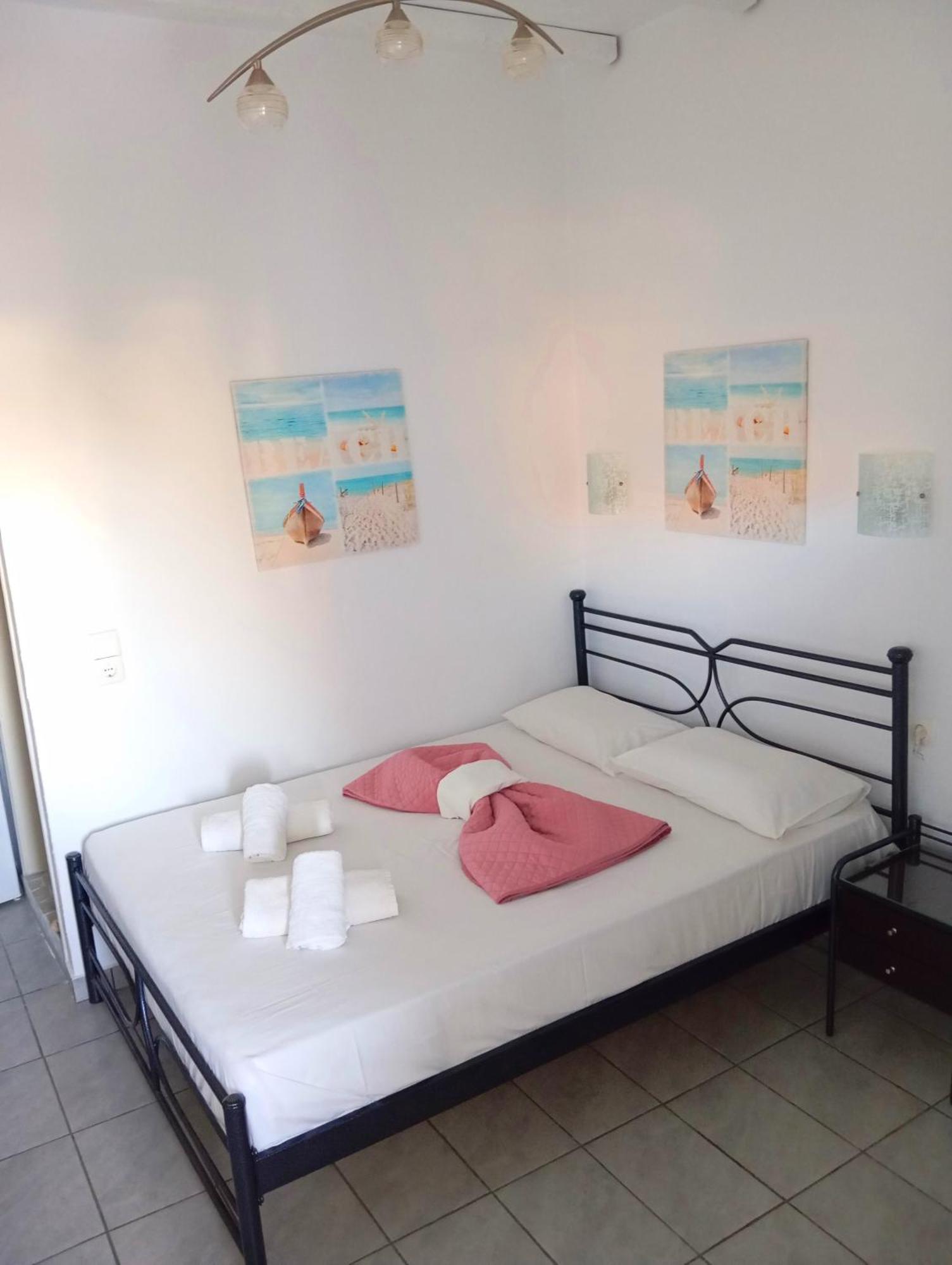 Lucas B Panorama Apartment Alopronia Exterior photo